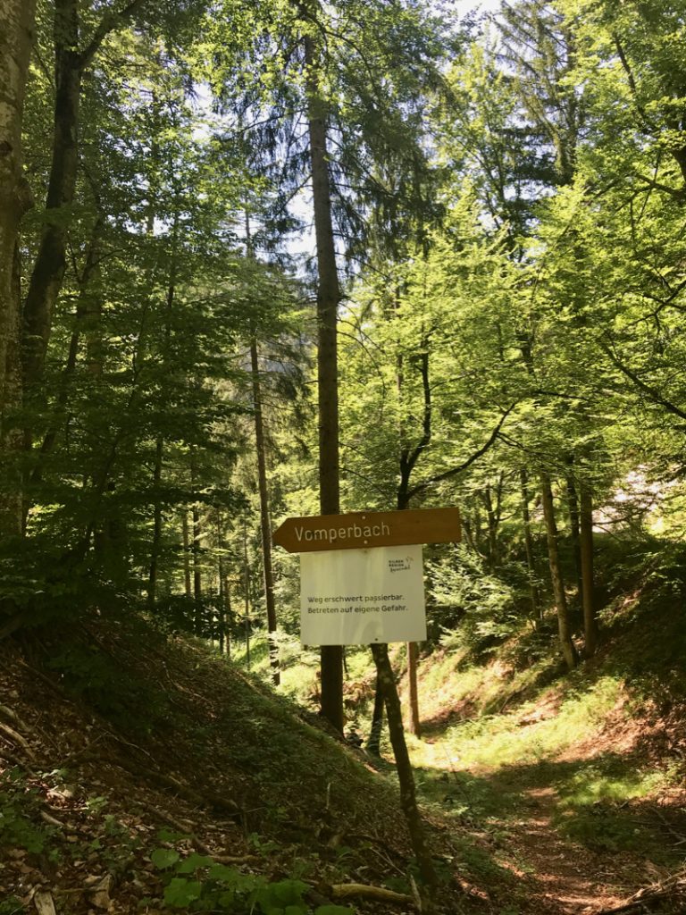Vomper Loch Wanderung Tirol