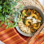 Garnelen Curry mit Süßkartoffeln, Spinat und low carb Hirse