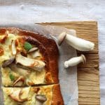 Low carb Flammkuchen mit Pilzen