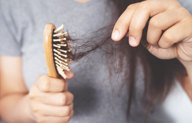 10 effektive Tipps gegen Haarausfall, die du noch nicht kennst