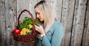 Spurenelement Eisen: Eisenversorgung, eisenhaltige Lebensmittel & Eisen für Frauen