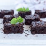 Saftige low carb Zucchini Brownies (zuckerfrei & glutenfrei)