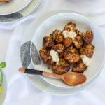 Gebackene Karfiol Bites mit Tahin Dip