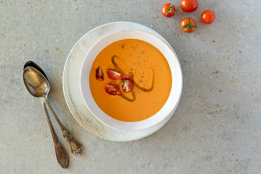 Schnelle geröstete Tomaten Suppe