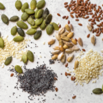 Seed cycling - mit Samen und Kernen die Hormone in Balance bringen