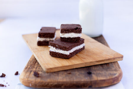 Zuckerfreie Milchschnitte low Carb Glutenfrei 