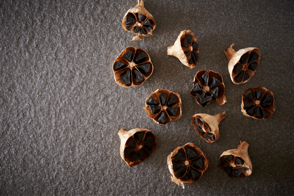 Schwarzer Knoblauch gegen oxidativen Stress: Wirkung, Studien & Anwendung