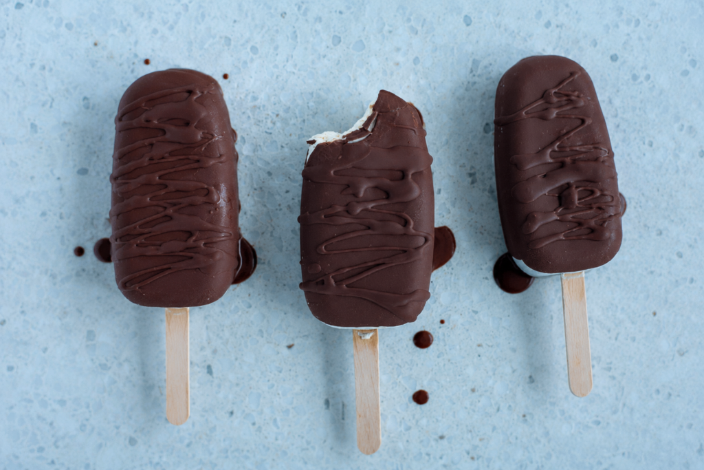 Protein Magnum Eis am Stiel ohne Zucker